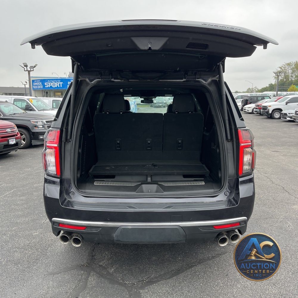 2023 Chevrolet Suburban Premier