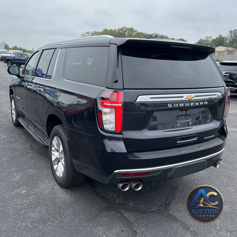 2023 Chevrolet Suburban Premier