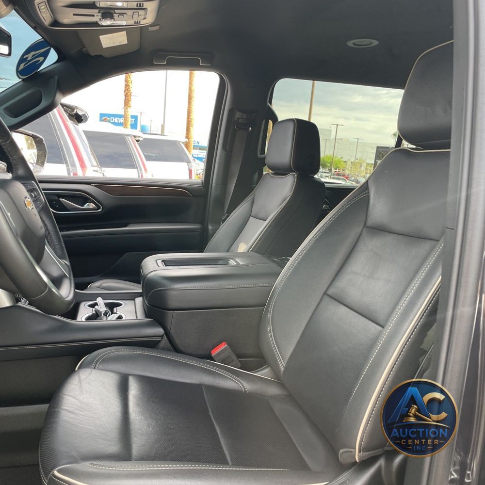 2024 Chevrolet Suburban Premier