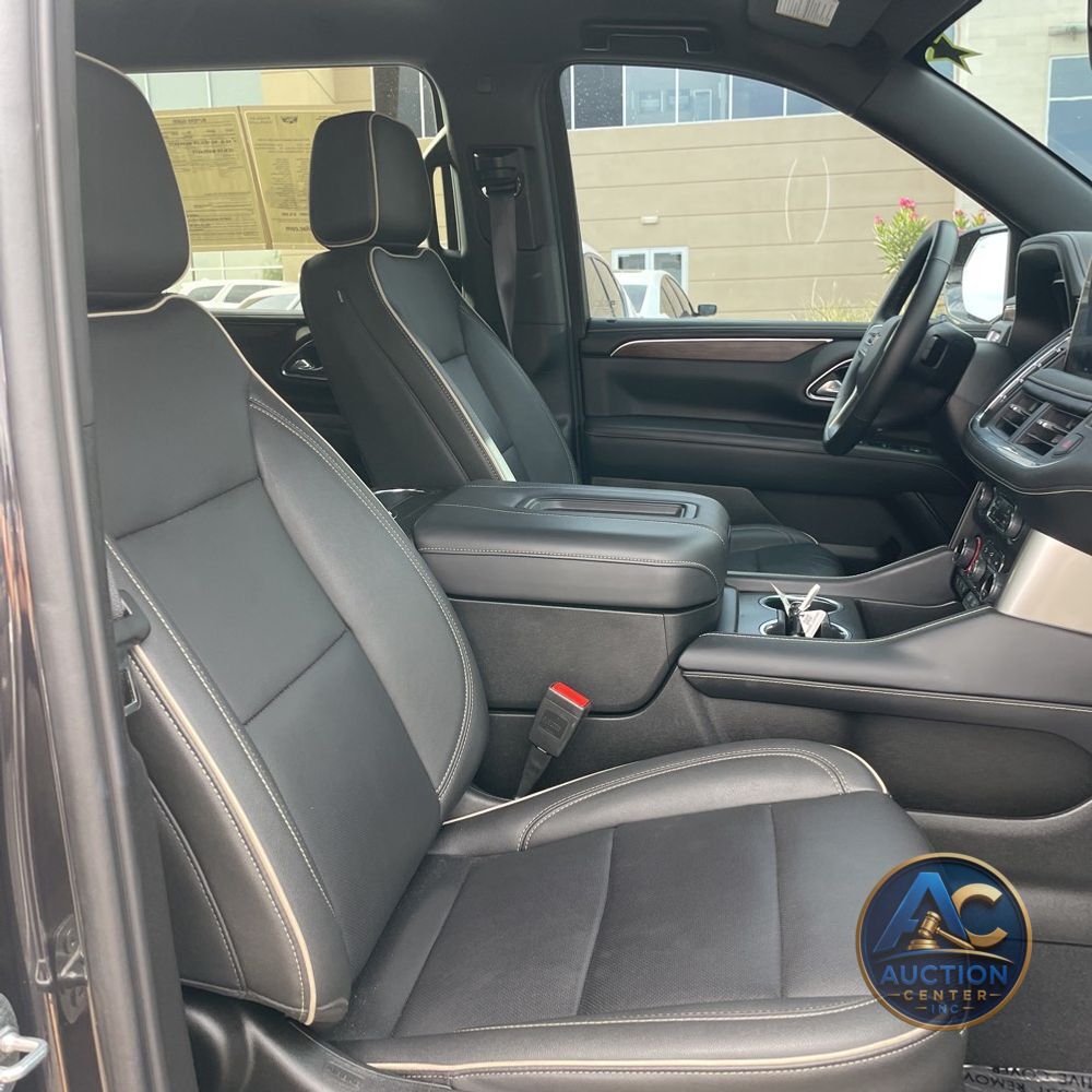 2024 Chevrolet Suburban Premier