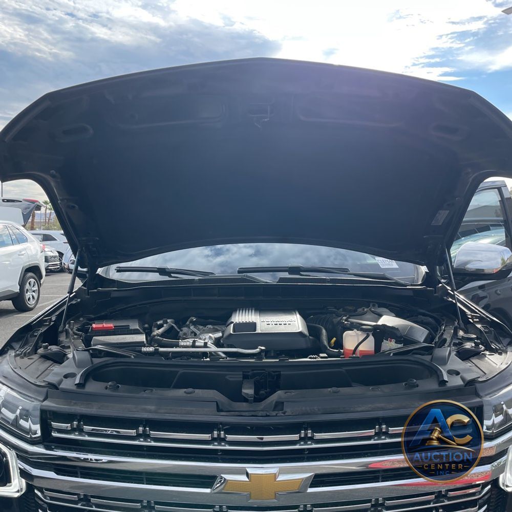 2024 Chevrolet Suburban Premier