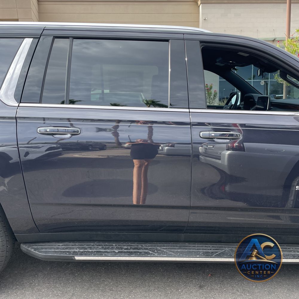2024 Chevrolet Suburban Premier