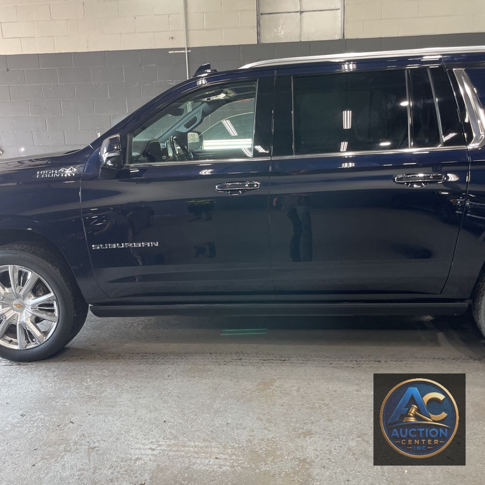 2021 Chevrolet Suburban High Country