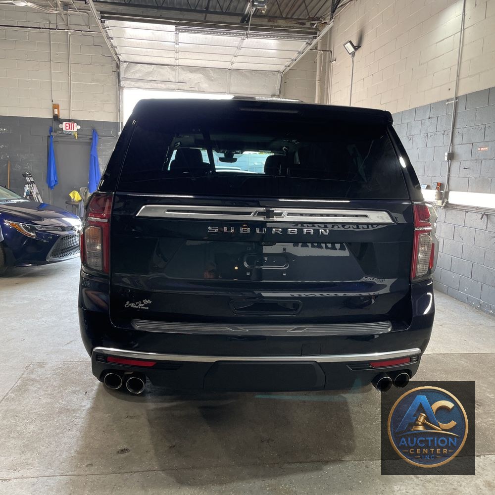 2021 Chevrolet Suburban High Country