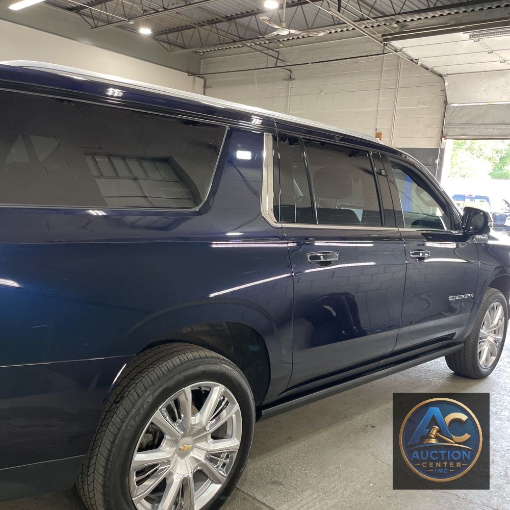 2021 Chevrolet Suburban High Country