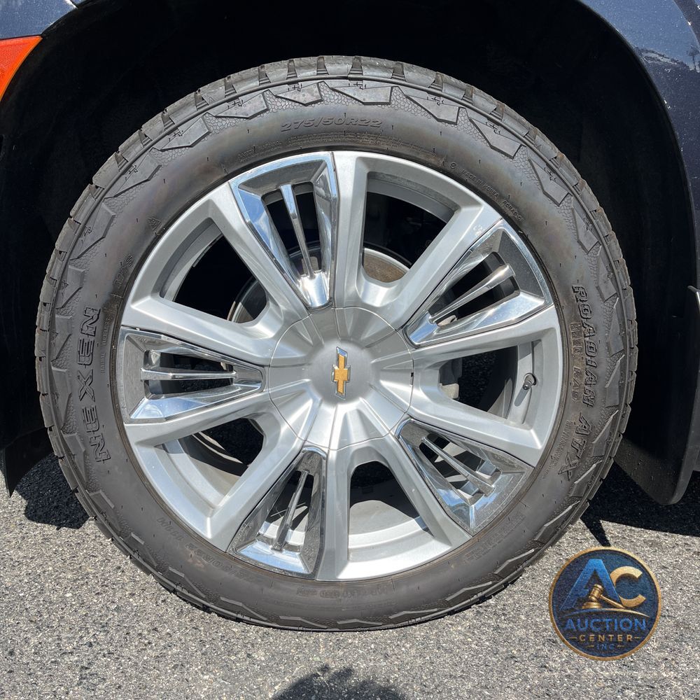 2023 Chevrolet Suburban High Country