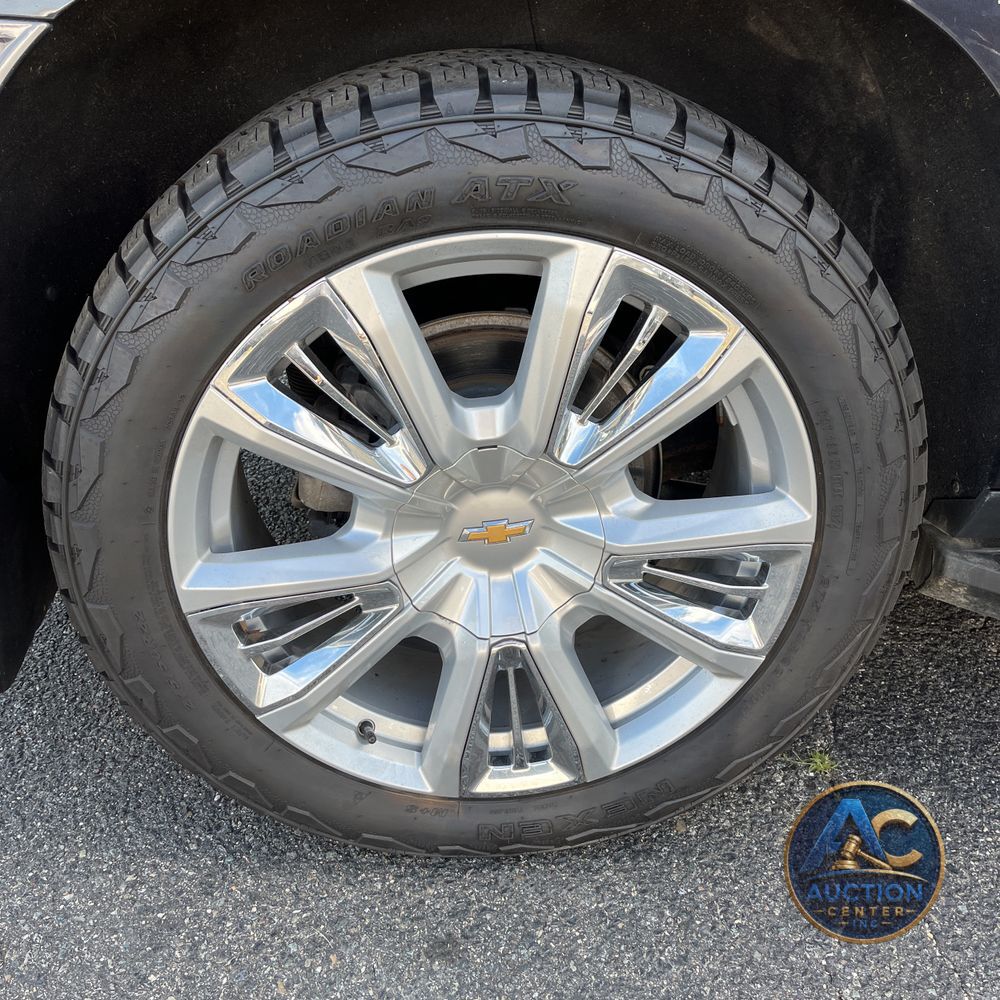 2023 Chevrolet Suburban High Country