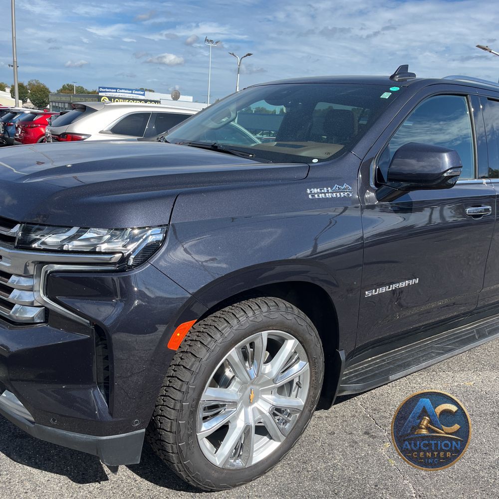 2023 Chevrolet Suburban High Country