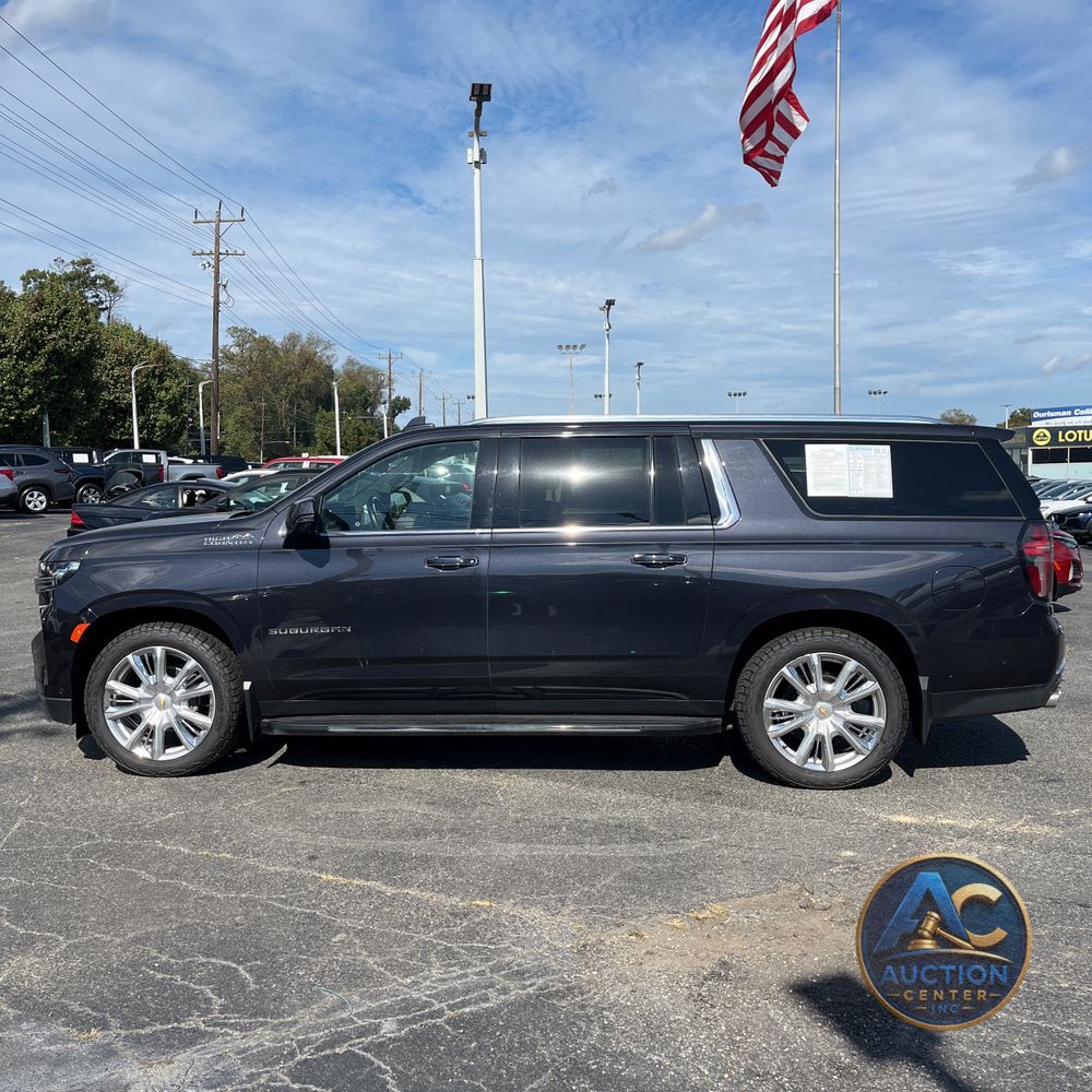 2023 Chevrolet Suburban High Country