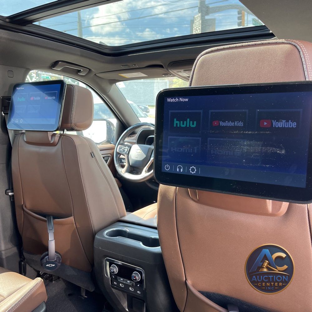 2023 Chevrolet Suburban High Country