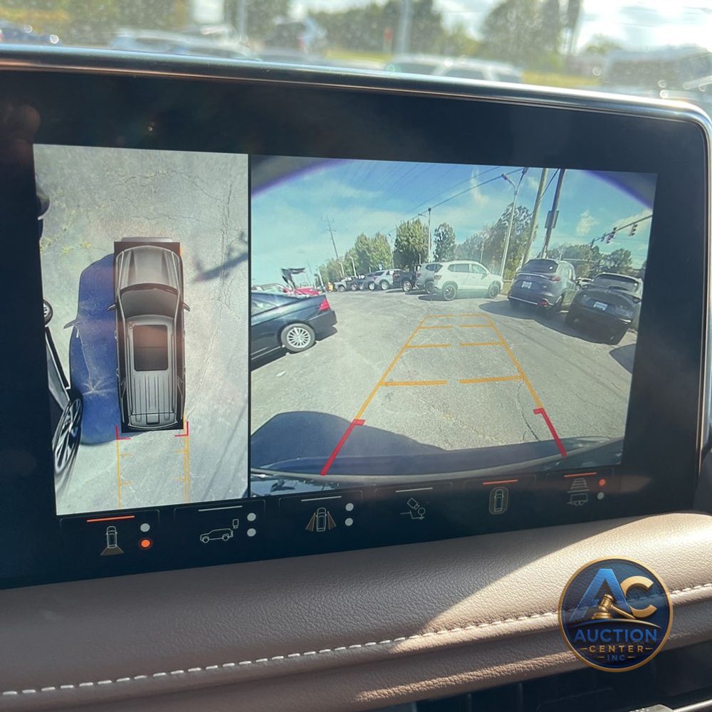 2023 Chevrolet Suburban High Country