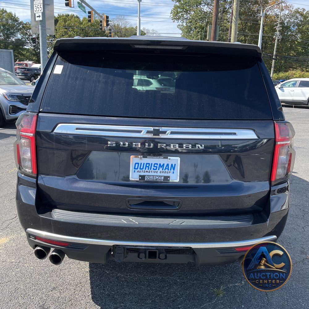 2023 Chevrolet Suburban High Country