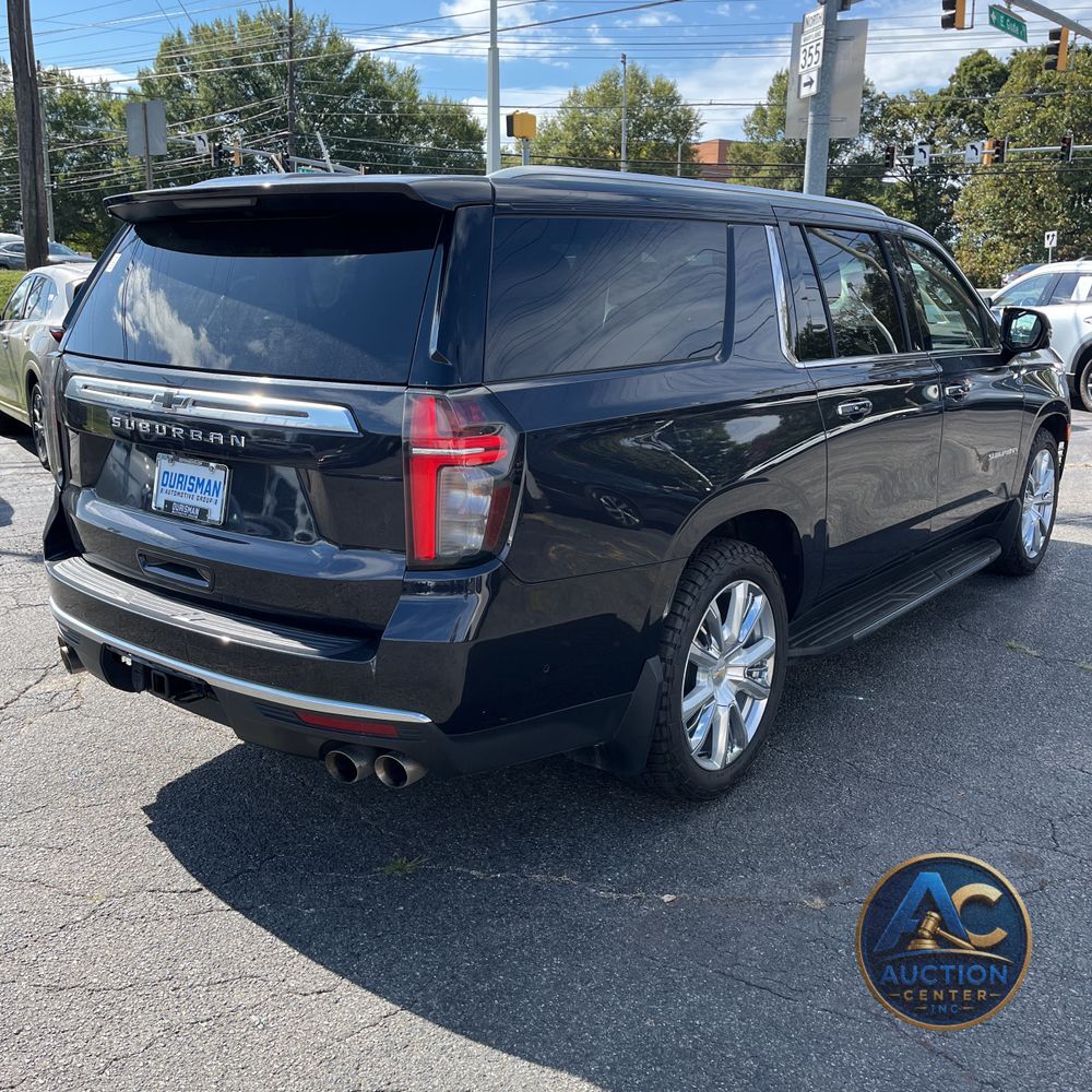 2023 Chevrolet Suburban High Country