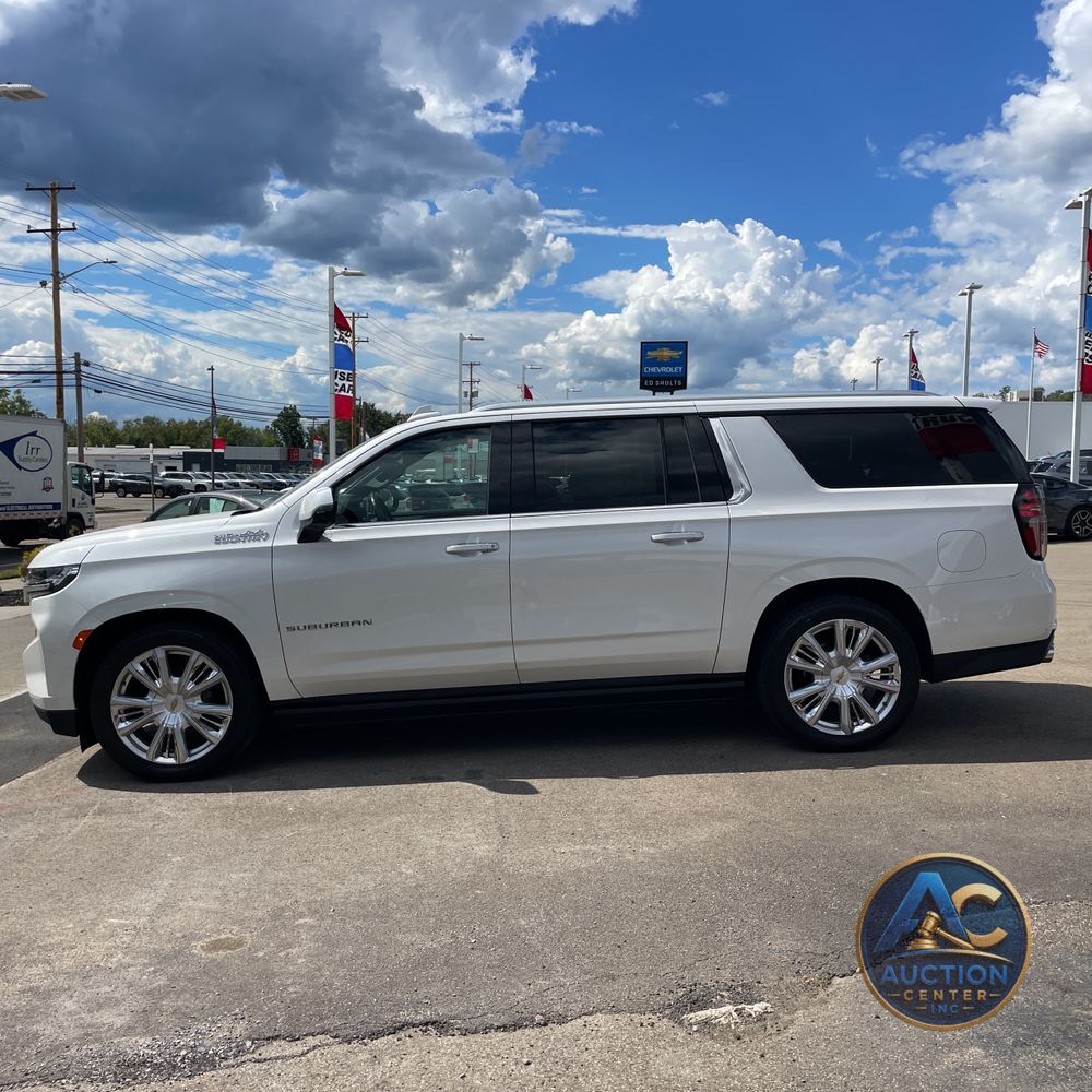 2021 Chevrolet Suburban High Country