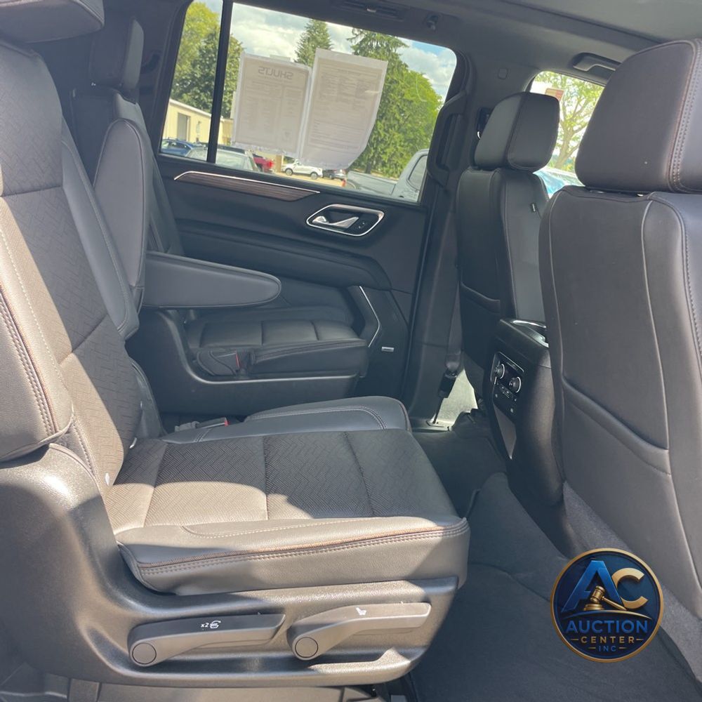 2021 Chevrolet Suburban High Country