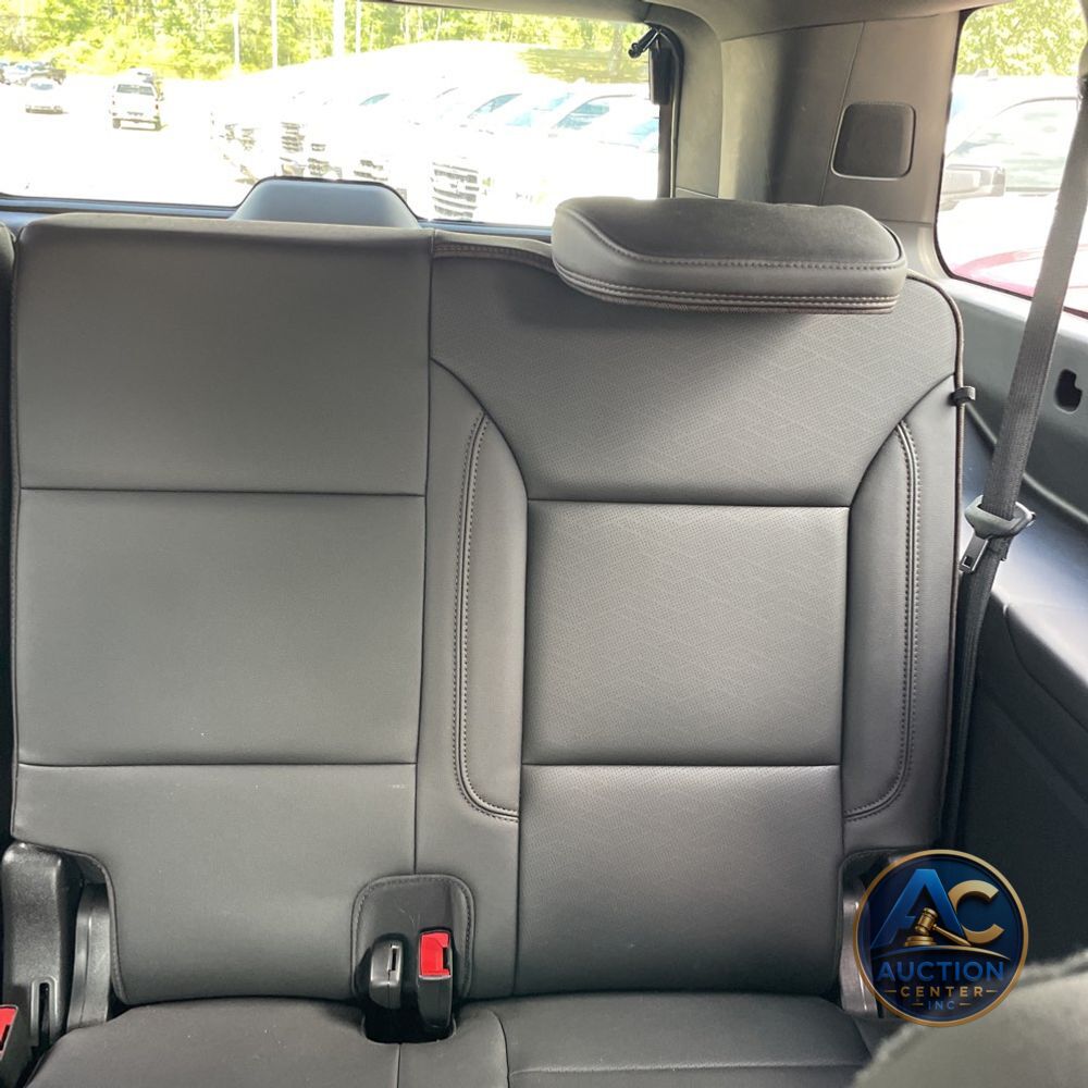 2021 Chevrolet Suburban High Country