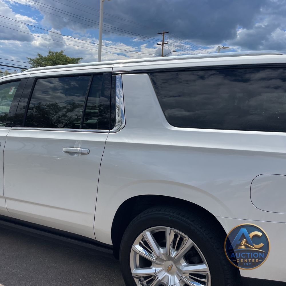 2021 Chevrolet Suburban High Country