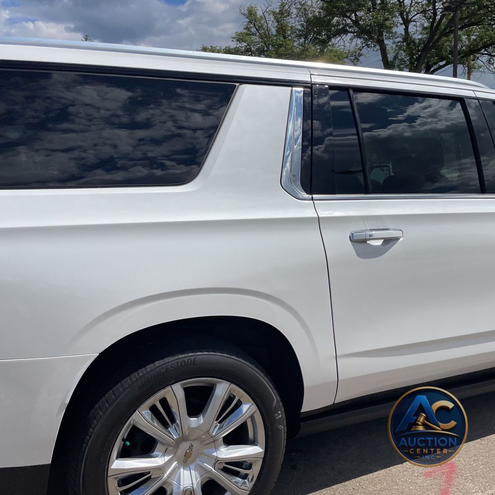 2021 Chevrolet Suburban High Country