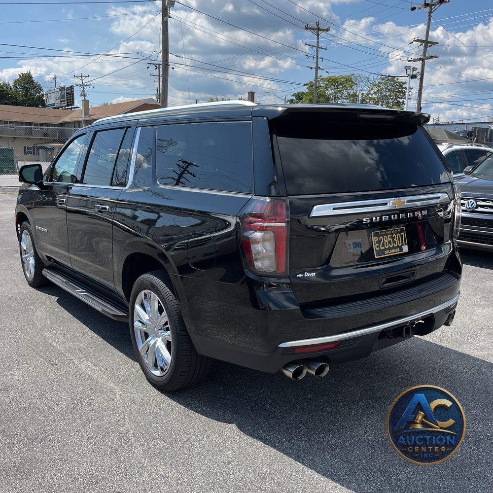 2021 Chevrolet Suburban High Country