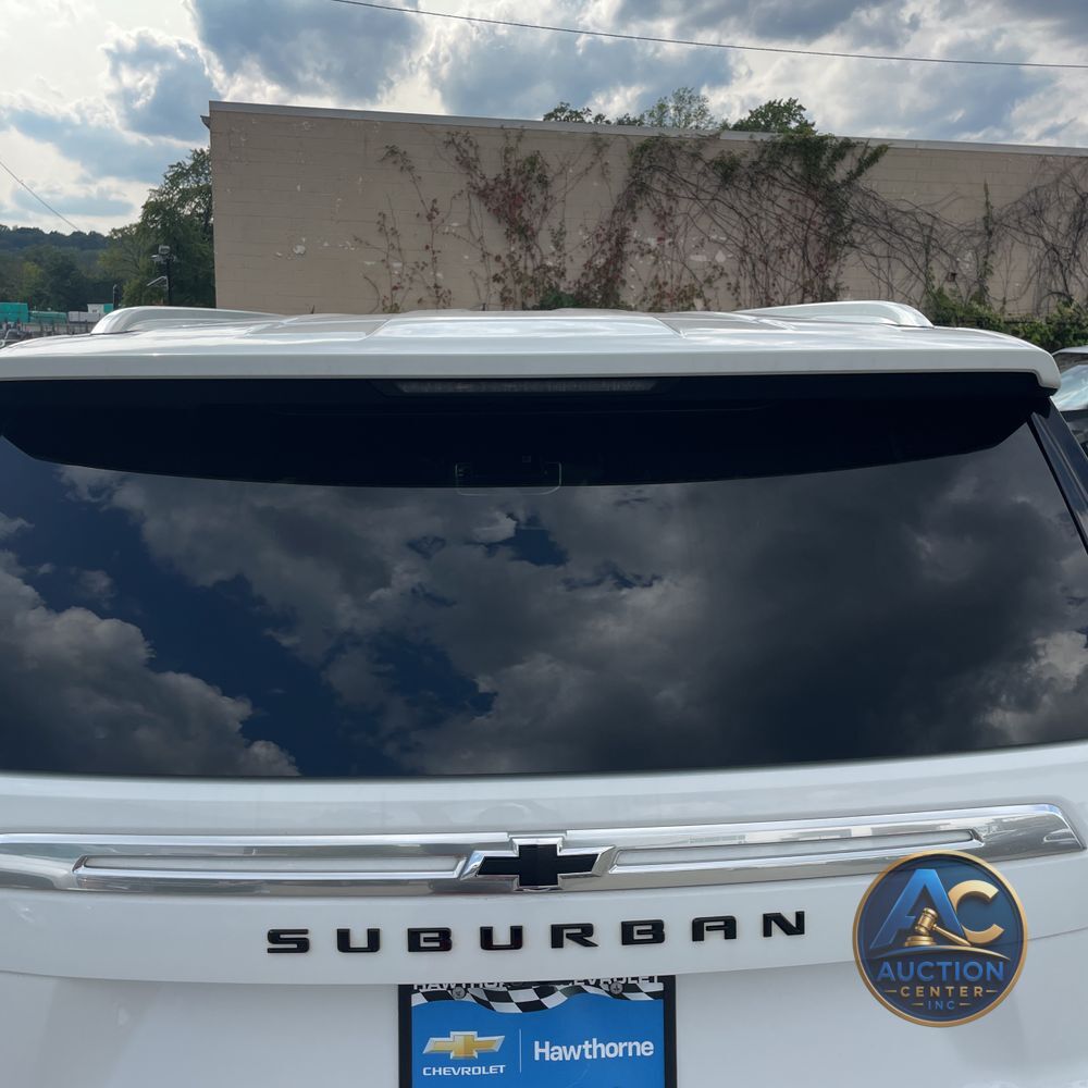 2022 Chevrolet Suburban High Country