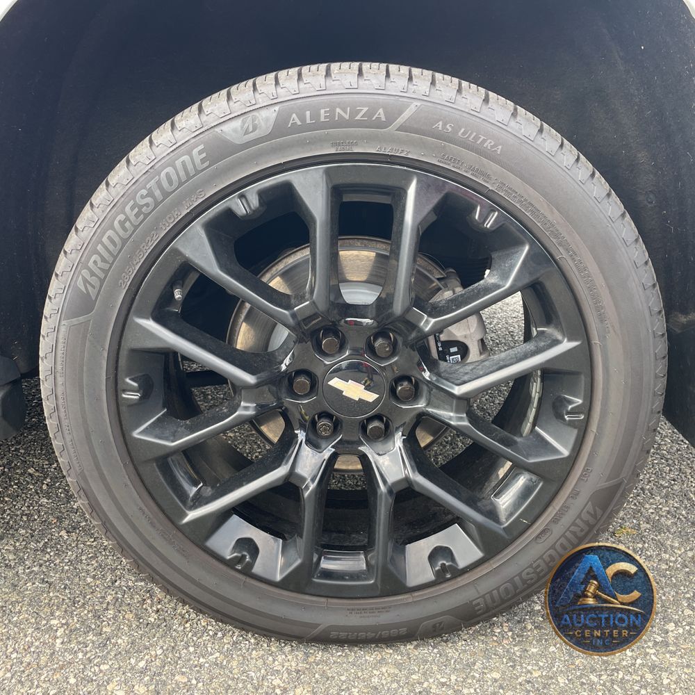 2022 Chevrolet Suburban High Country