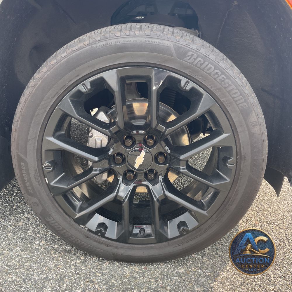 2022 Chevrolet Suburban High Country