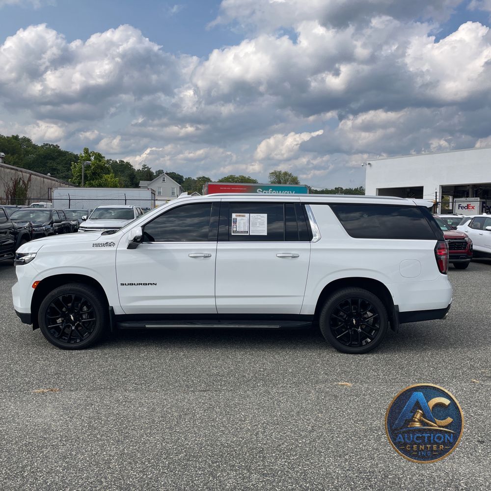 2022 Chevrolet Suburban High Country
