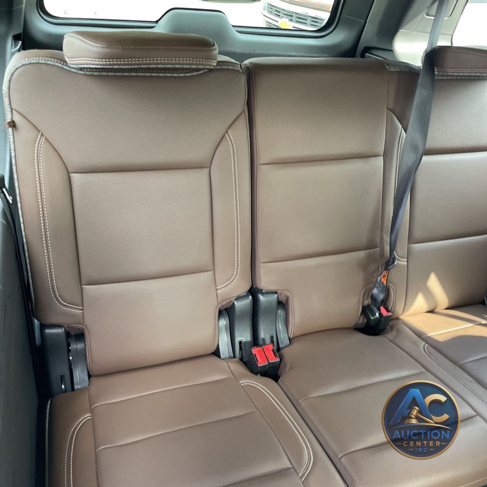 2022 Chevrolet Suburban High Country