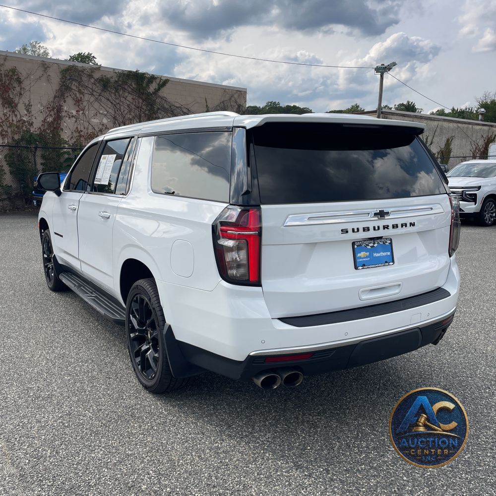 2022 Chevrolet Suburban High Country