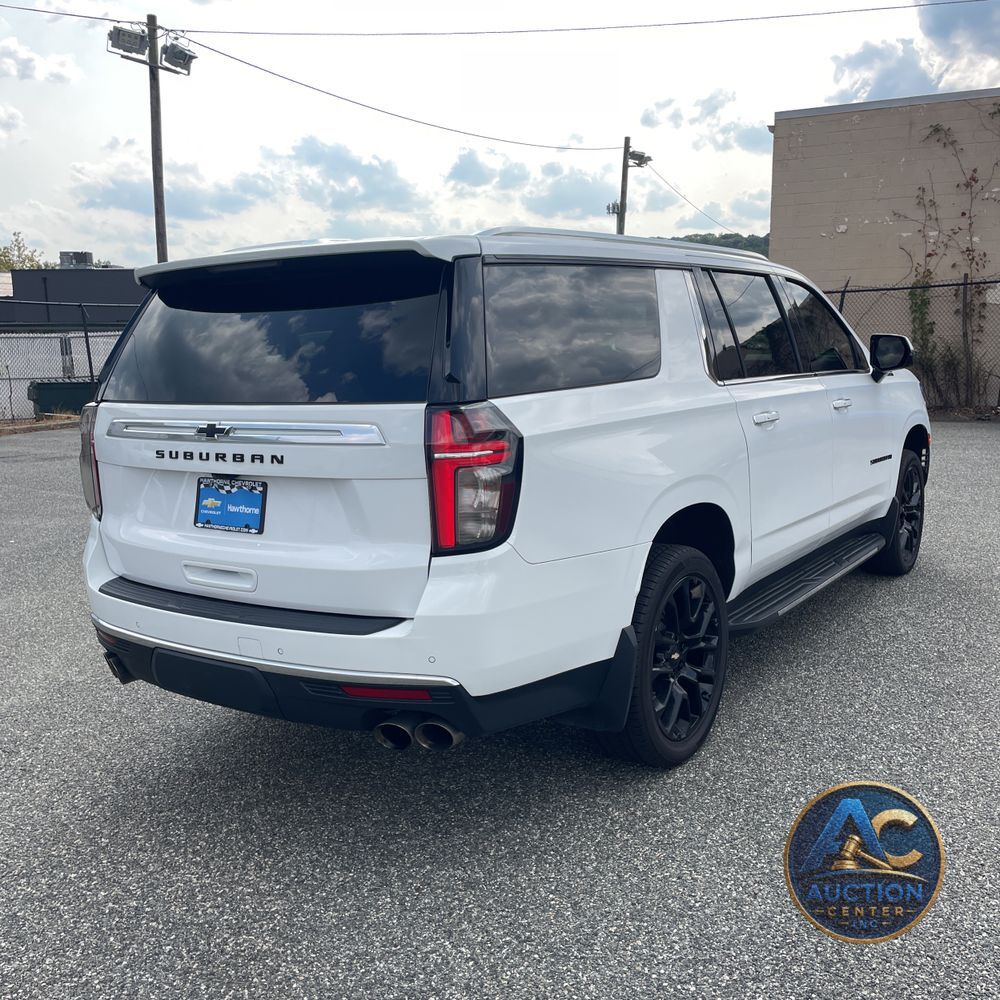 2022 Chevrolet Suburban High Country
