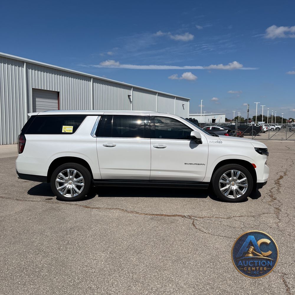 2023 Chevrolet Suburban High Country