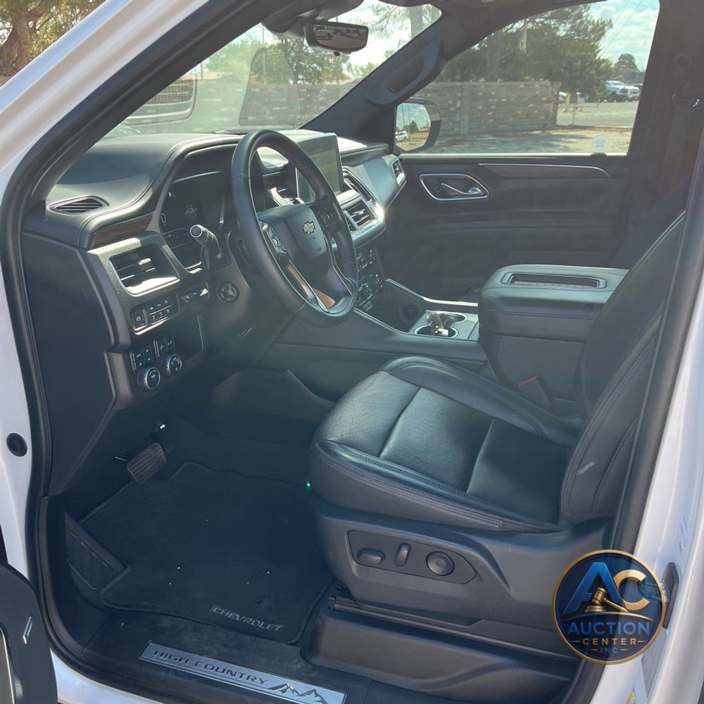 2023 Chevrolet Suburban High Country