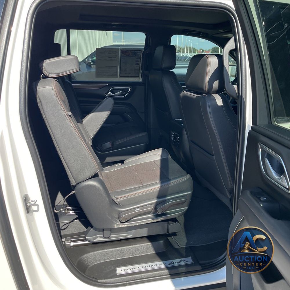 2023 Chevrolet Suburban High Country