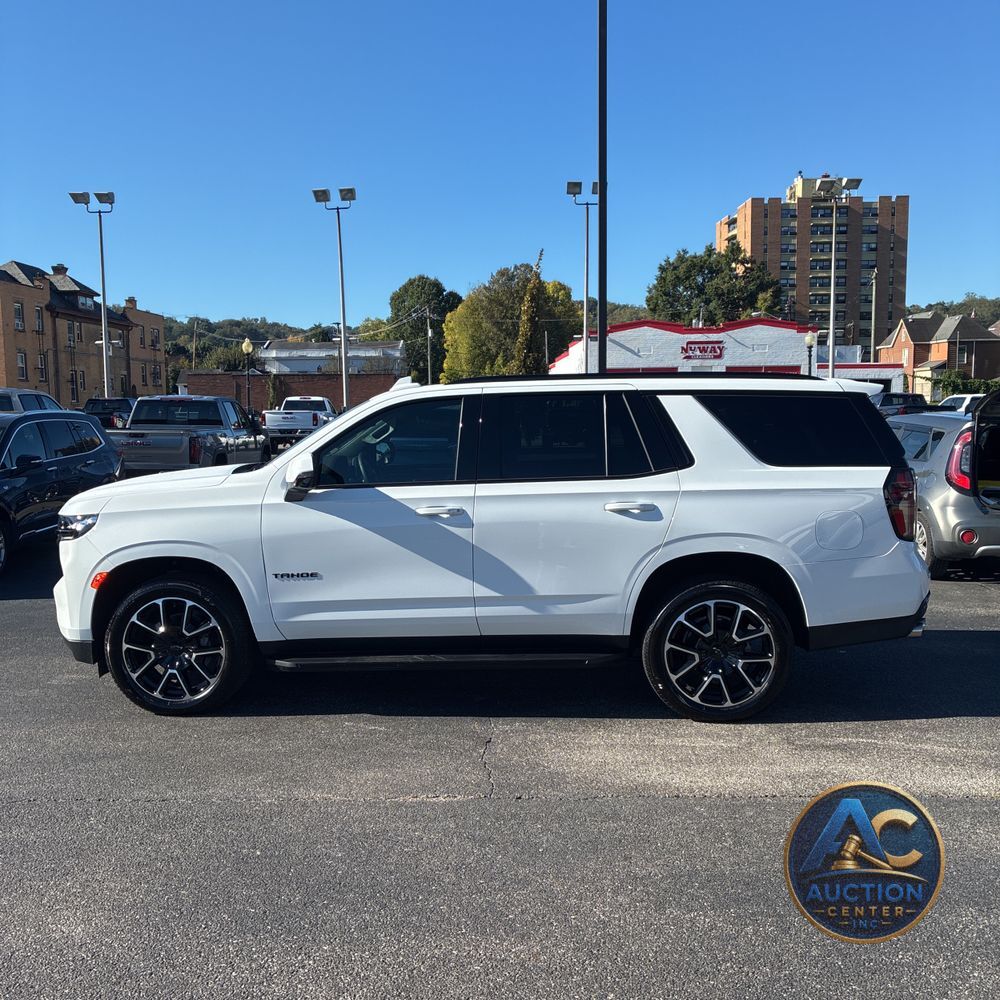 2023 Chevrolet Tahoe RST