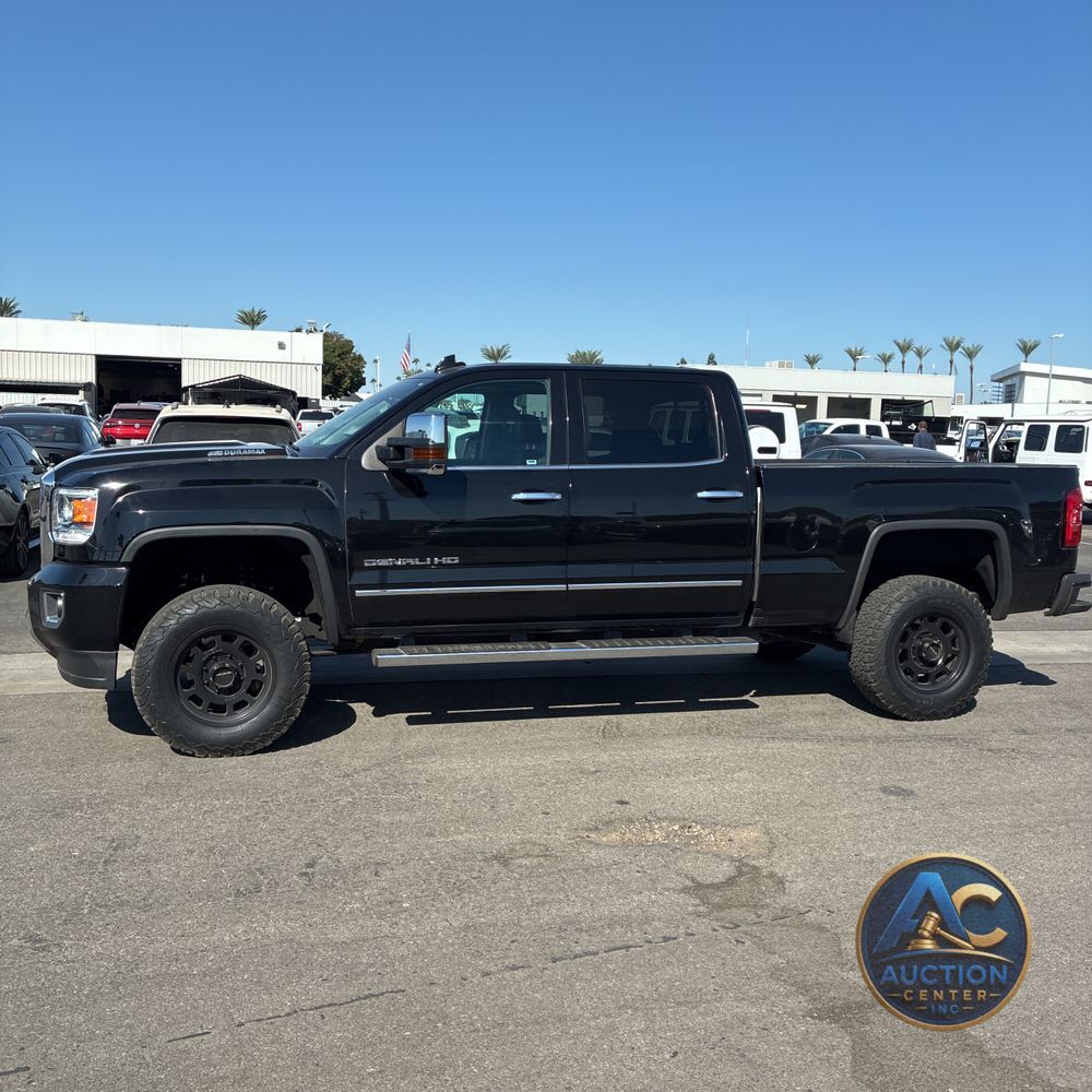 2019 GMC Sierra 2500HD Denali