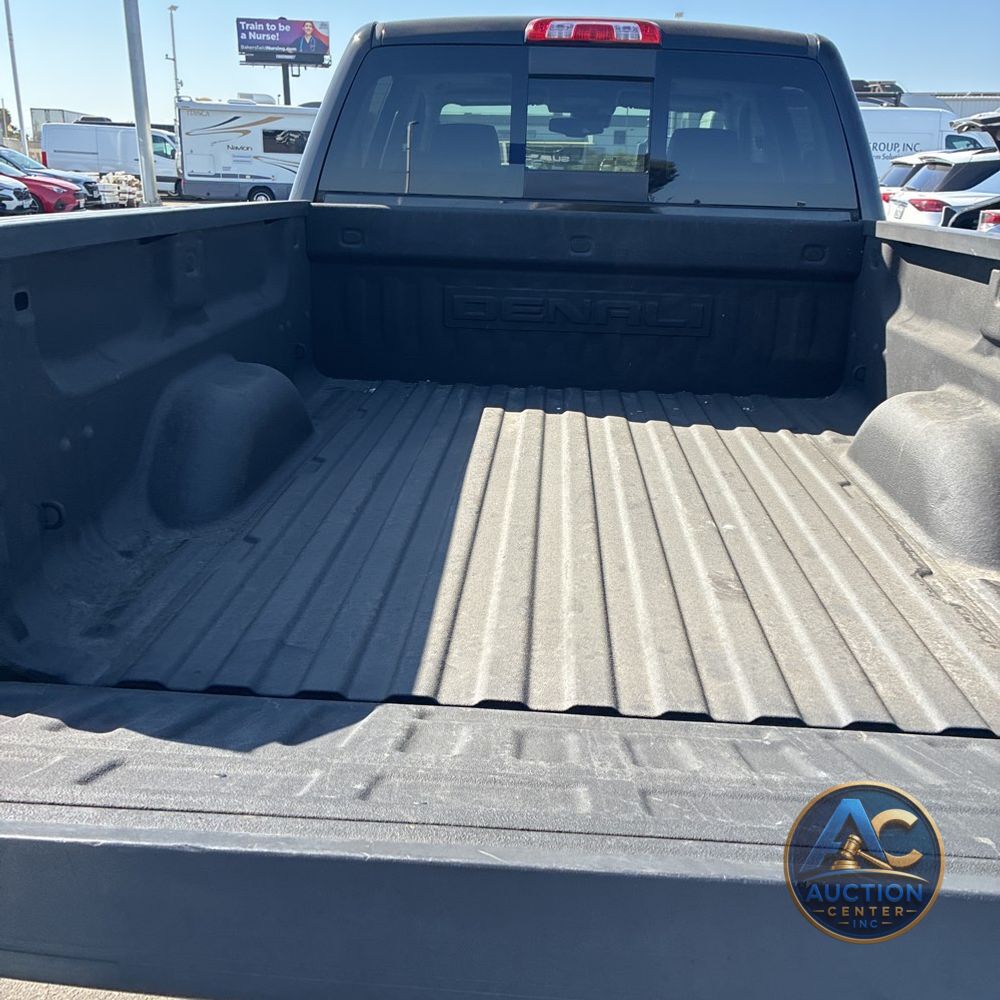 2019 GMC Sierra 2500HD Denali