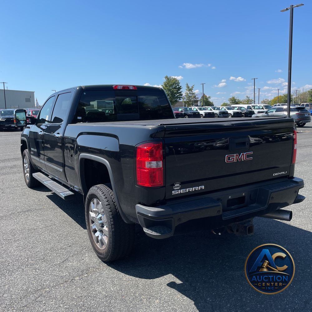 2018 GMC Sierra 2500HD Denali