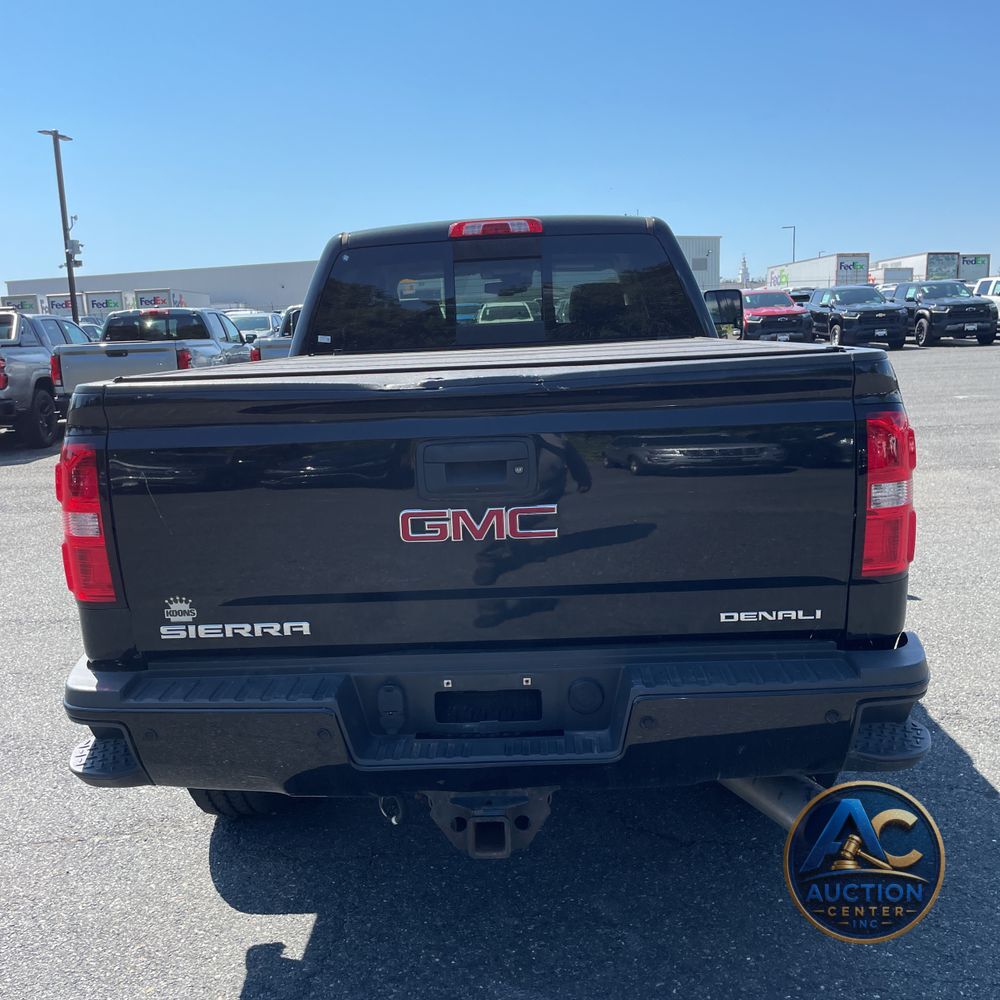 2018 GMC Sierra 2500HD Denali