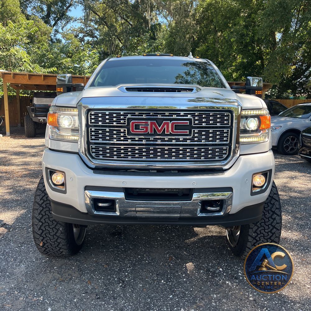 2018 GMC Sierra 2500HD Denali