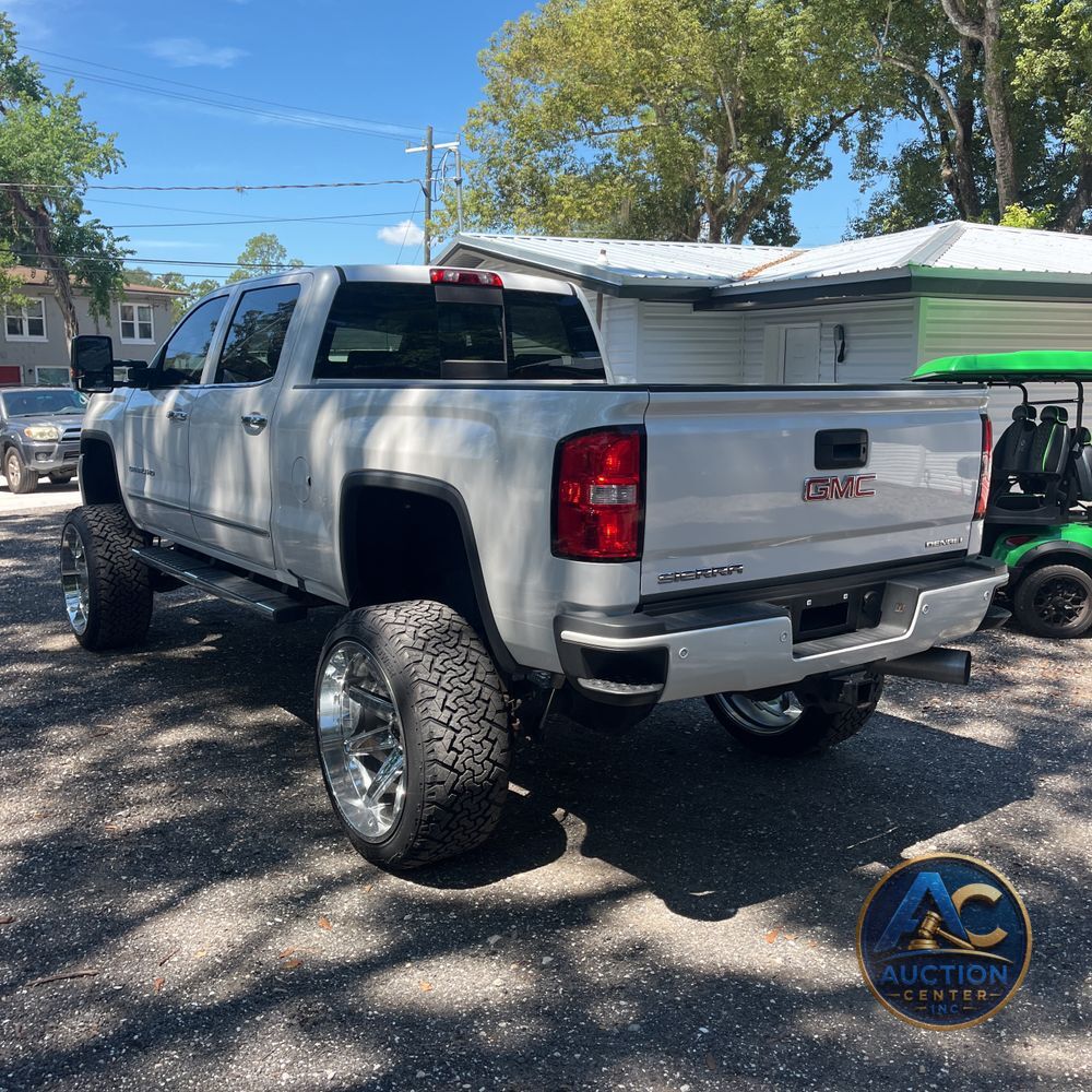 2018 GMC Sierra 2500HD Denali