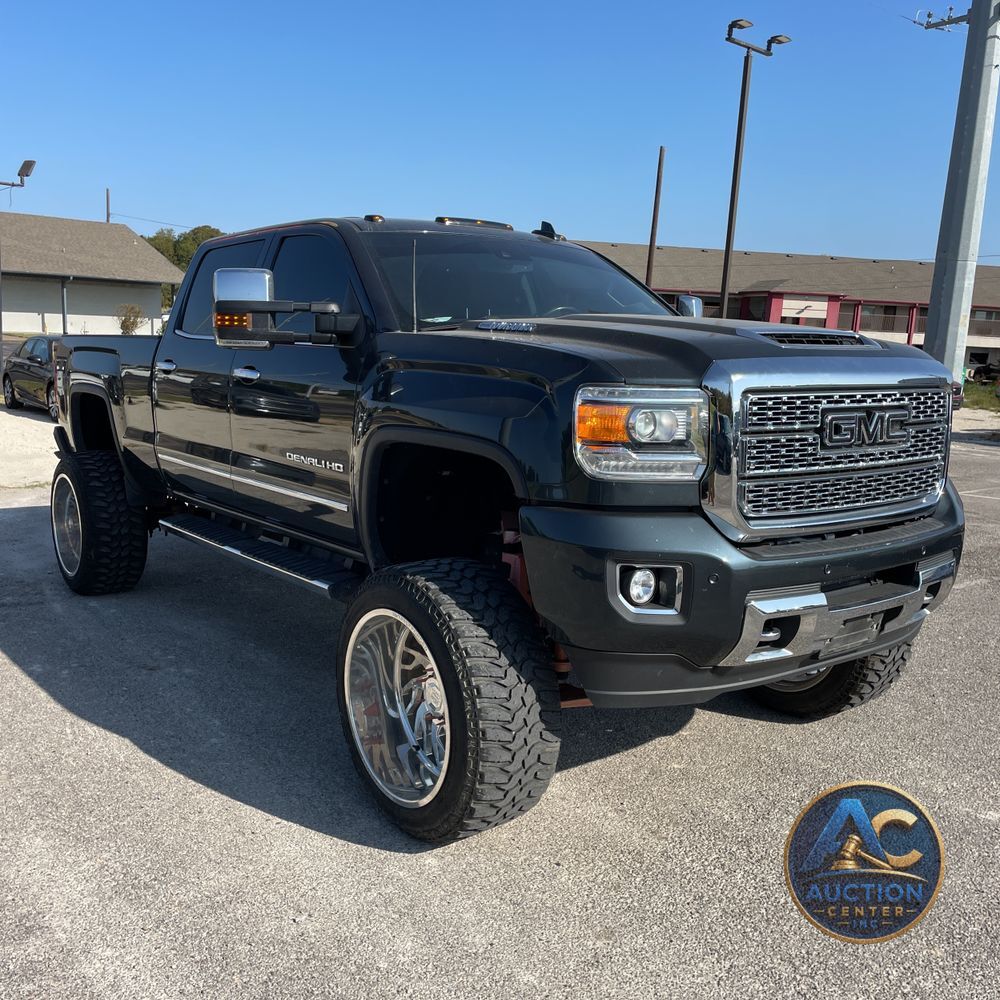 2018 GMC Sierra 2500HD Denali