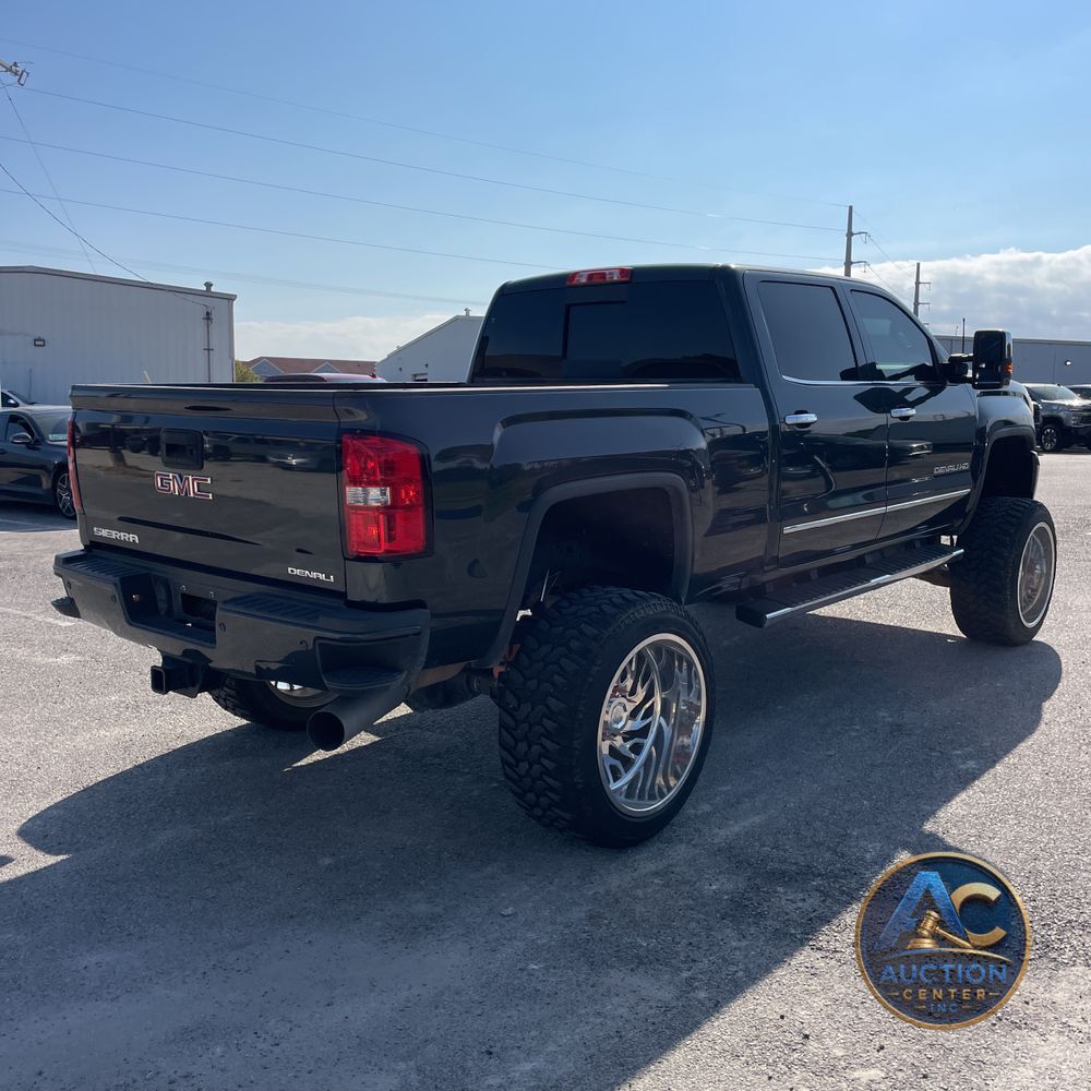 2018 GMC Sierra 2500HD Denali