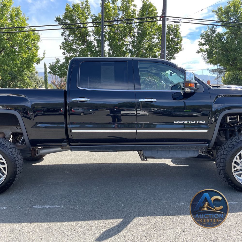 2017 GMC Sierra 2500HD Denali