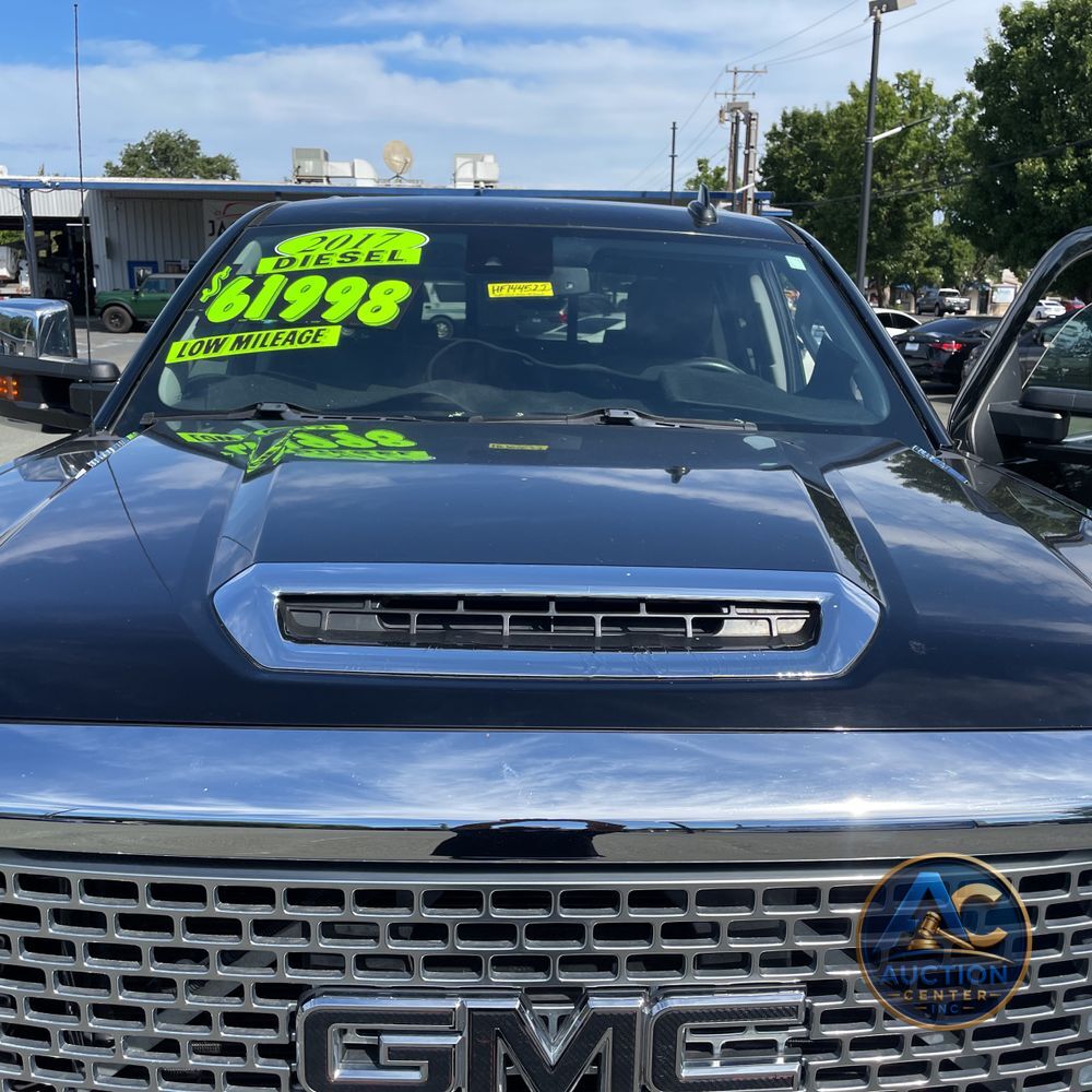 2017 GMC Sierra 2500HD Denali