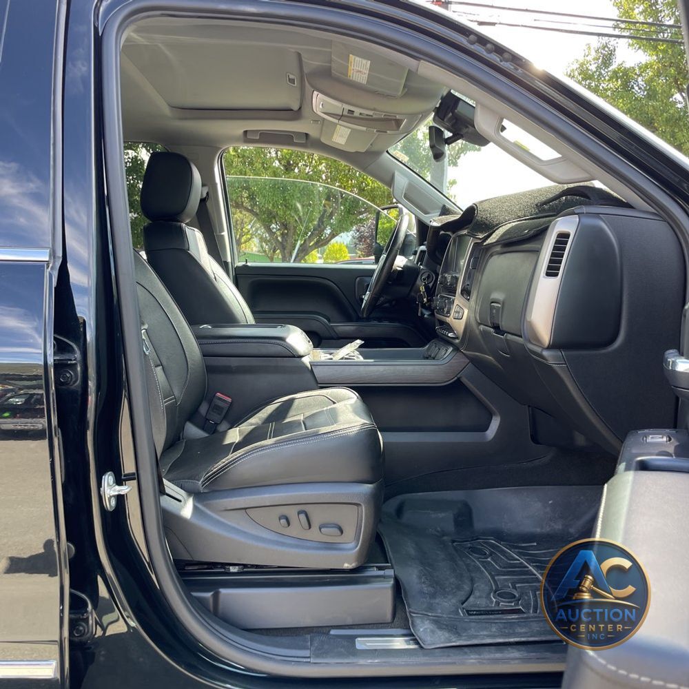 2017 GMC Sierra 2500HD Denali
