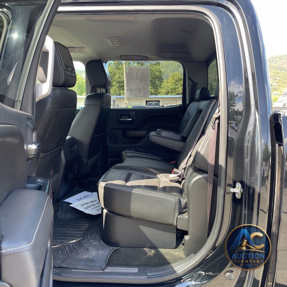 2017 GMC Sierra 2500HD Denali