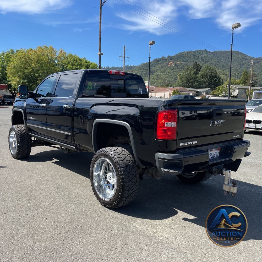 2017 GMC Sierra 2500HD Denali