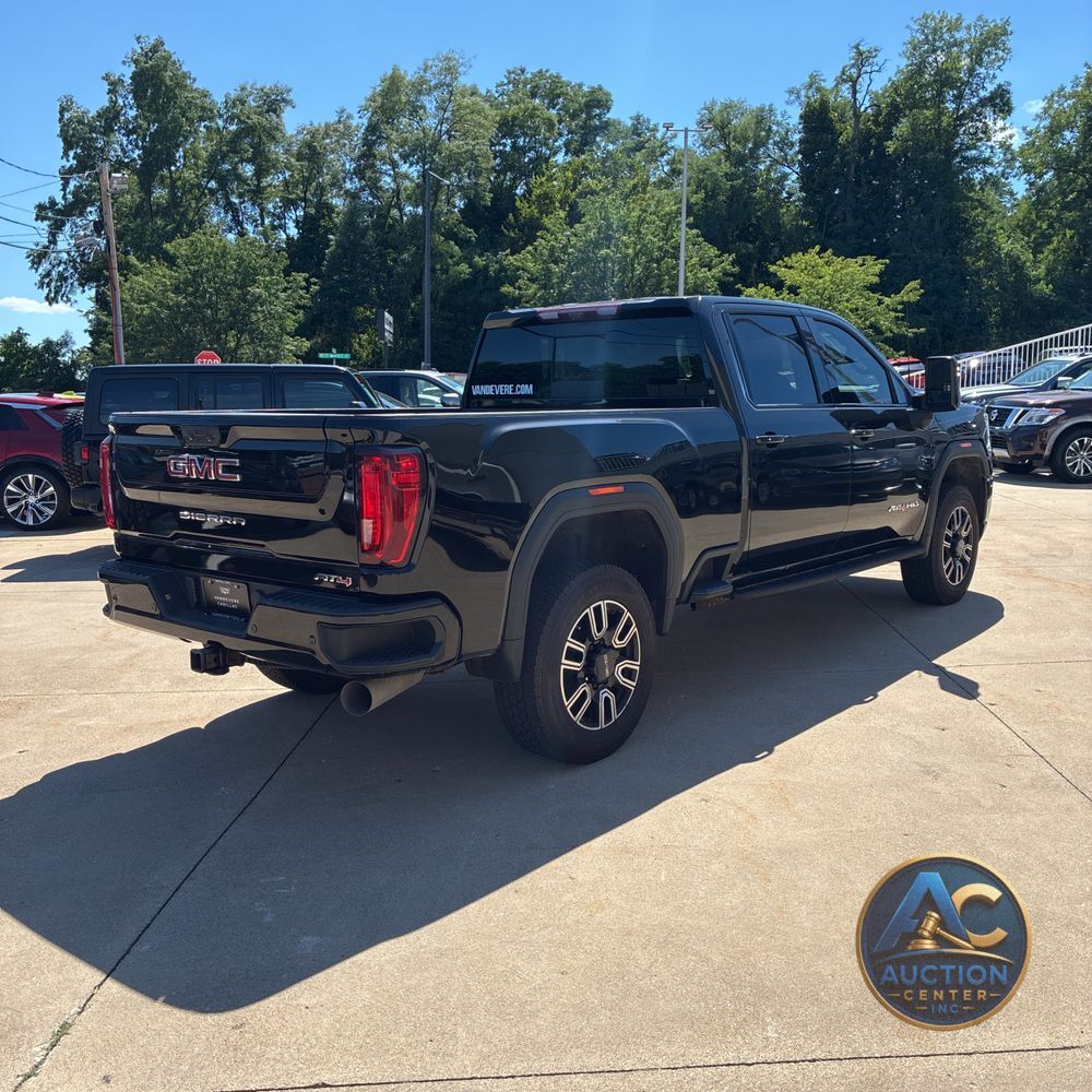 2022 GMC Sierra 2500 AT4
