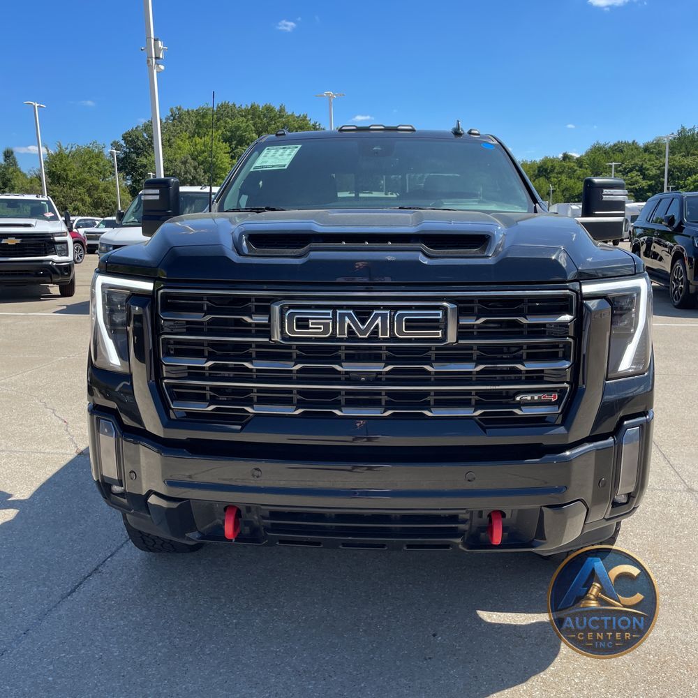 2024 GMC Sierra 2500 AT4