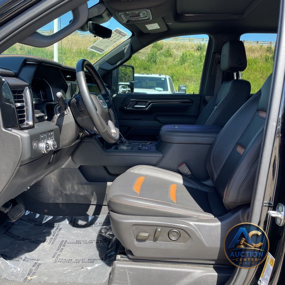 2024 GMC Sierra 2500 AT4